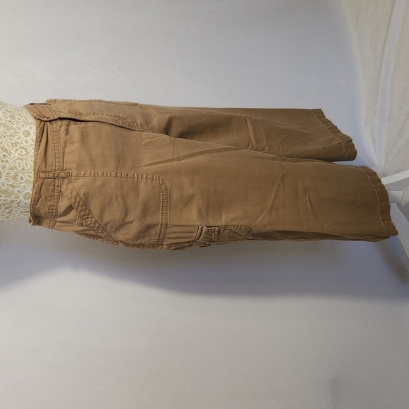 Chico's Women's Khaki Stretch Front/Back Pocket Zip Button Closure Capri Cargo - Picture 2 of 9